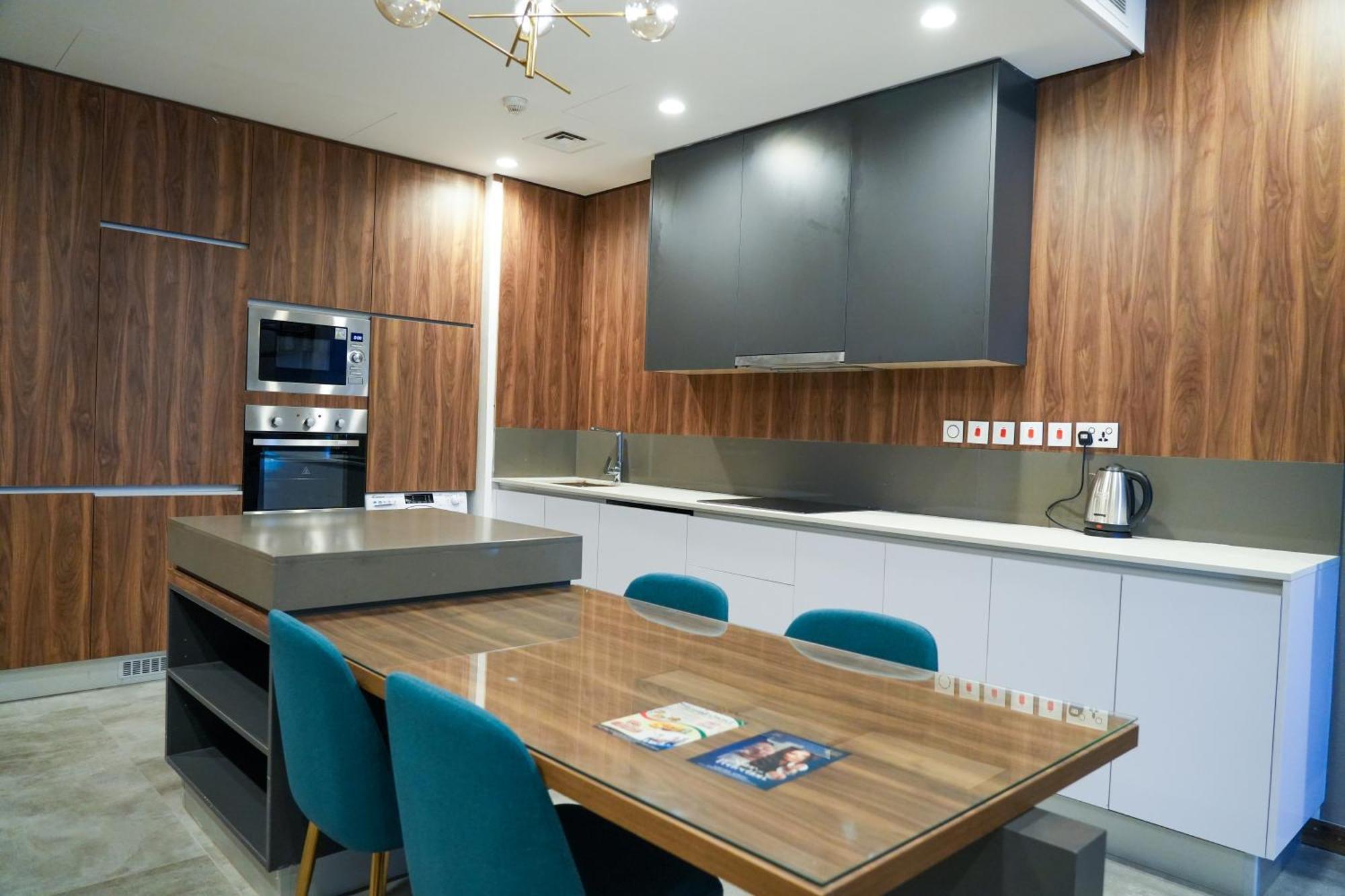 Modern Heights Hotel Manama Ngoại thất bức ảnh